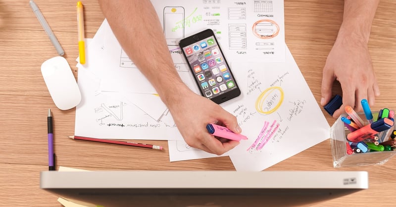 Développer sa première application mobile : le guide sans prise de tête